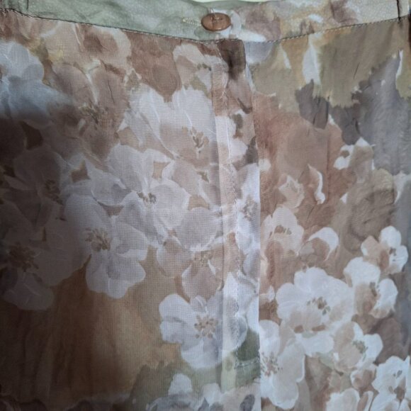 Summer Floral Sheer Lined Skirt - Picture 8 of 9